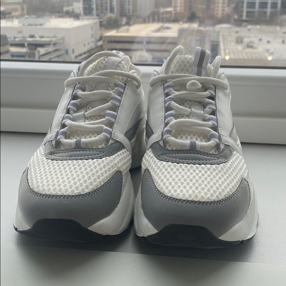 DIOR MEN’S B22 SNEAKER